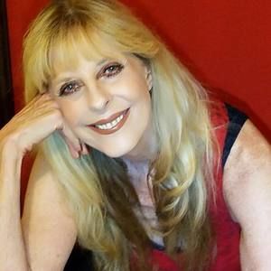 Meet your Posher, Marcia